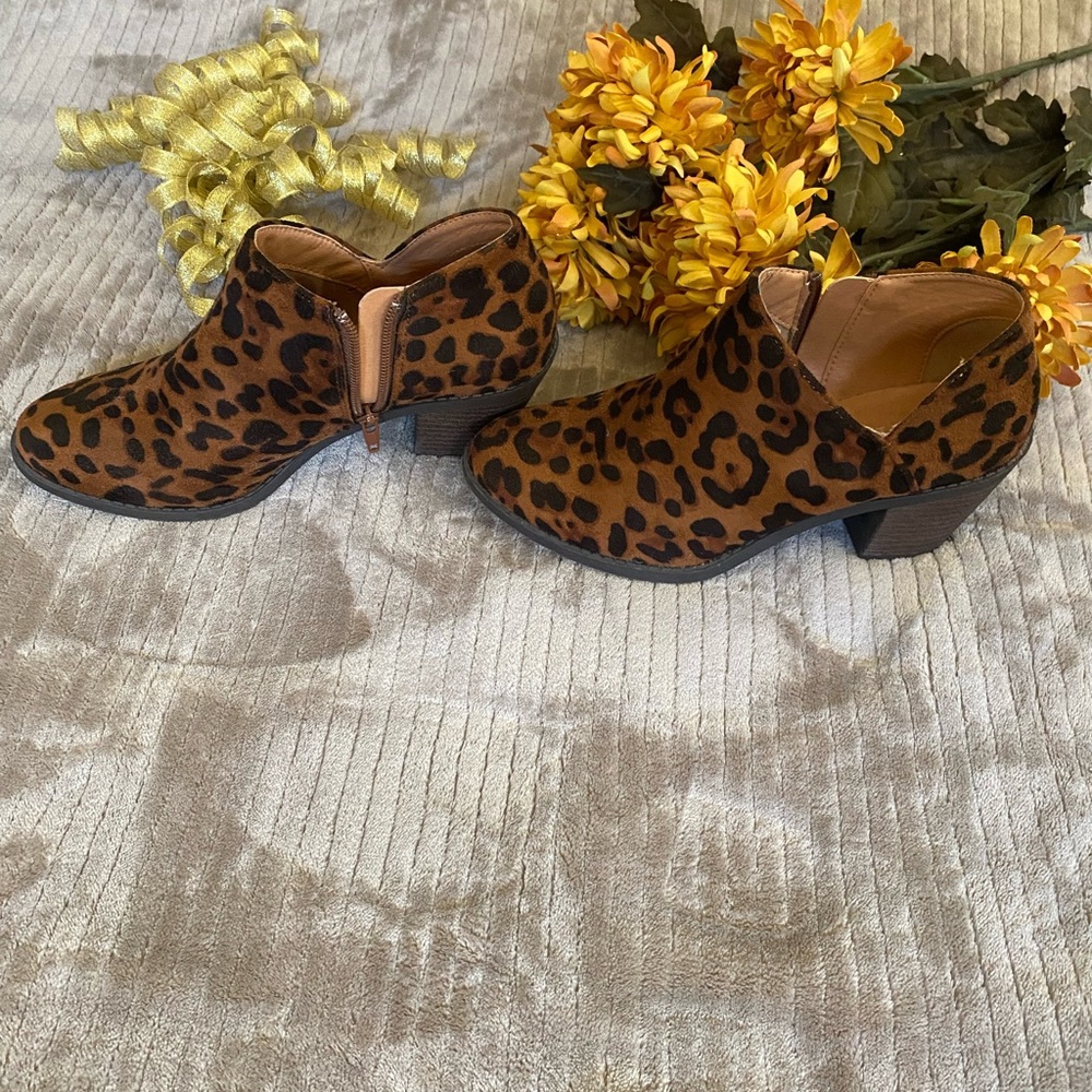 Animal print booties